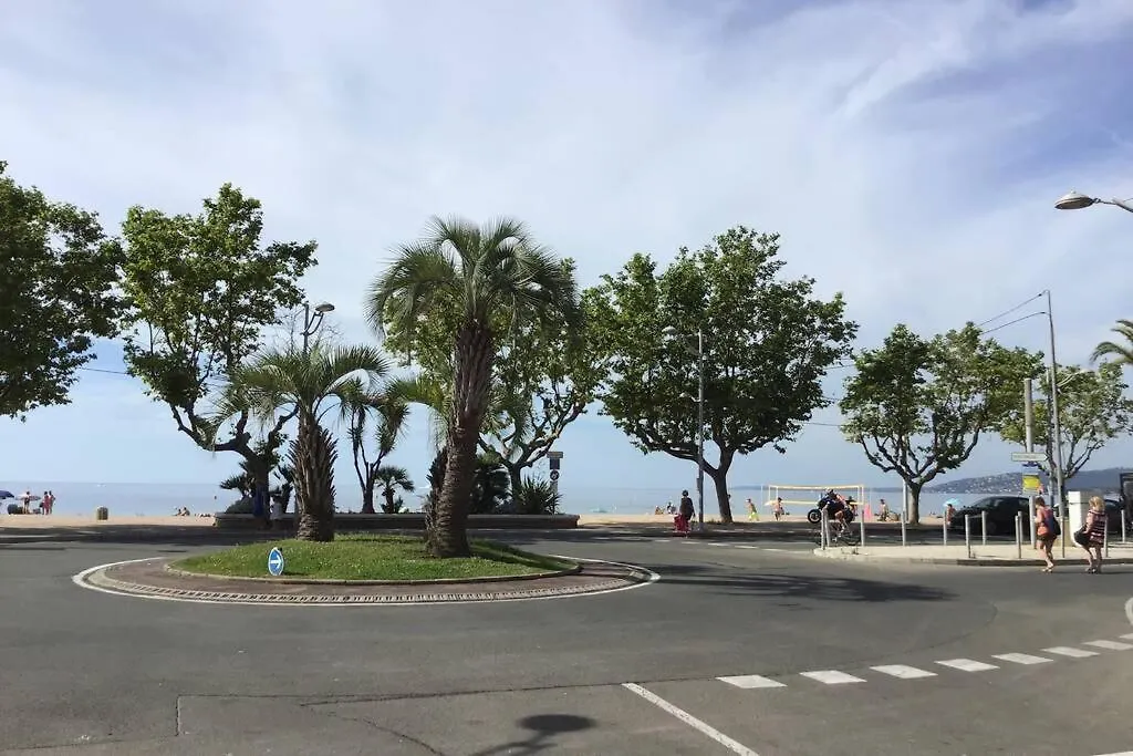 Des Vacances De Reve Frejus 0*,  France